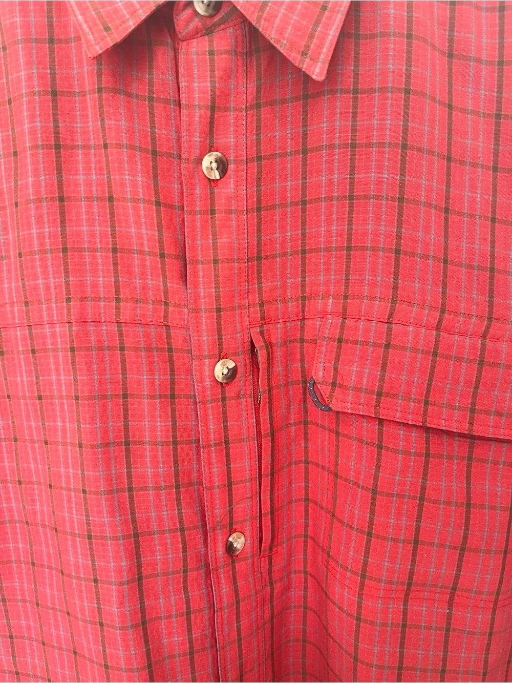 The North Face Men's Lg Red Plaid Short-Sleeve Button-Up Shirt Modal/Poly Blend